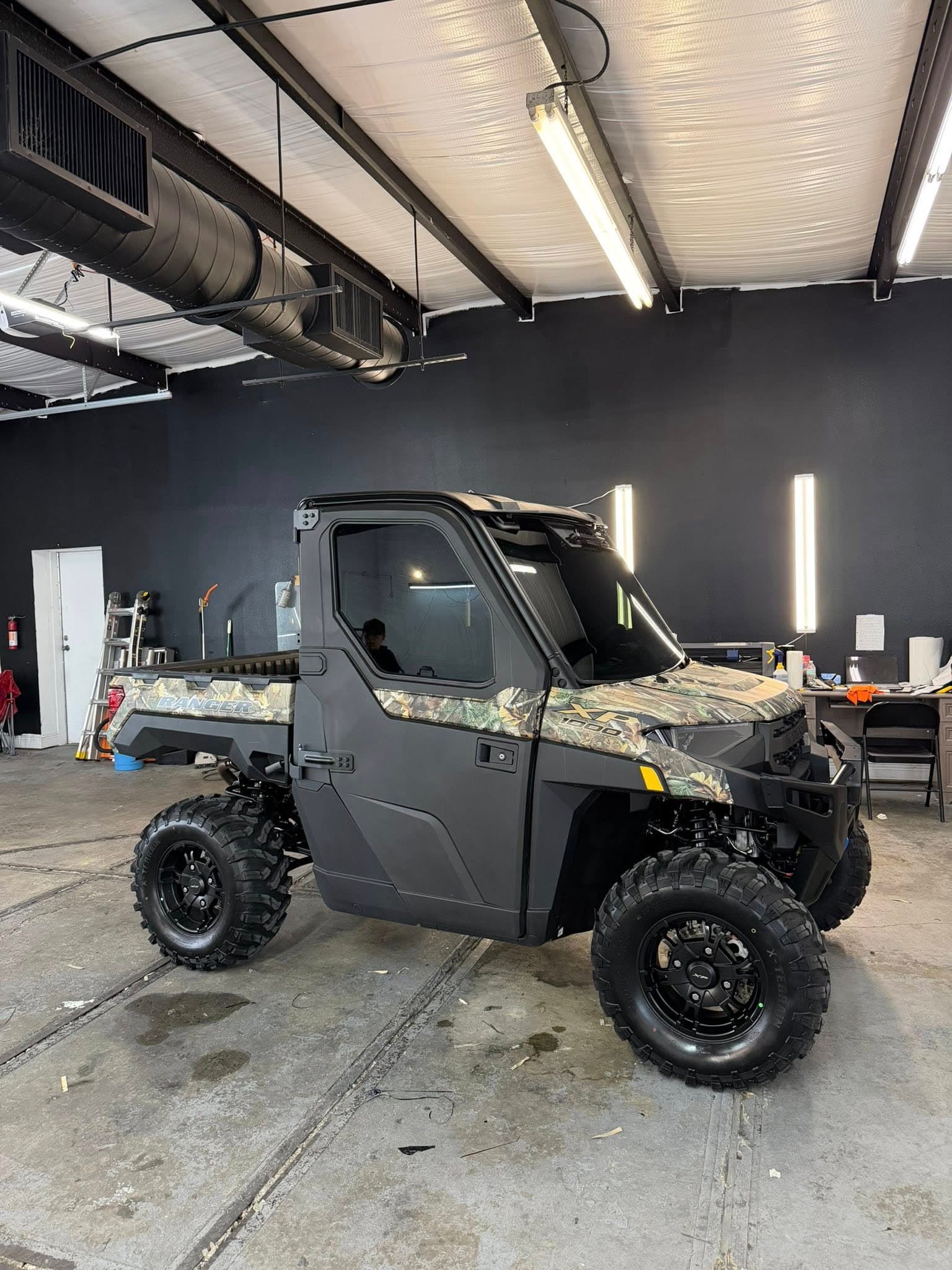 Vehicle Wraps & Vinyl